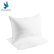 GỐI KẺ SỌC KHÁCH SẠN